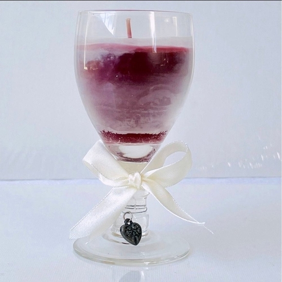 Kate Aspen 2x Red Wine Glass Gel Candles - Picture 2 of 2